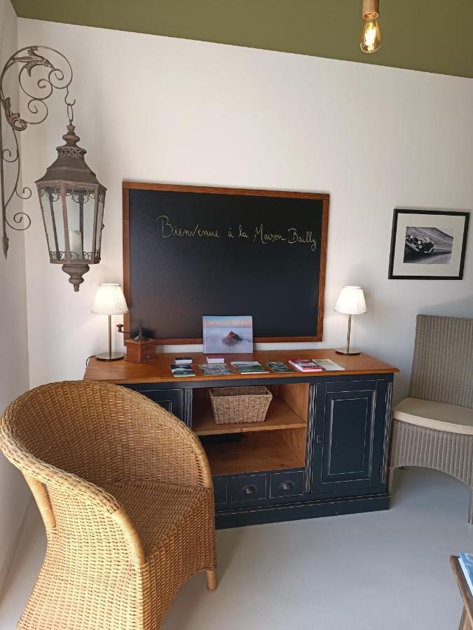 Maison Bailly Ducey-Les Cheris Εξωτερικό φωτογραφία